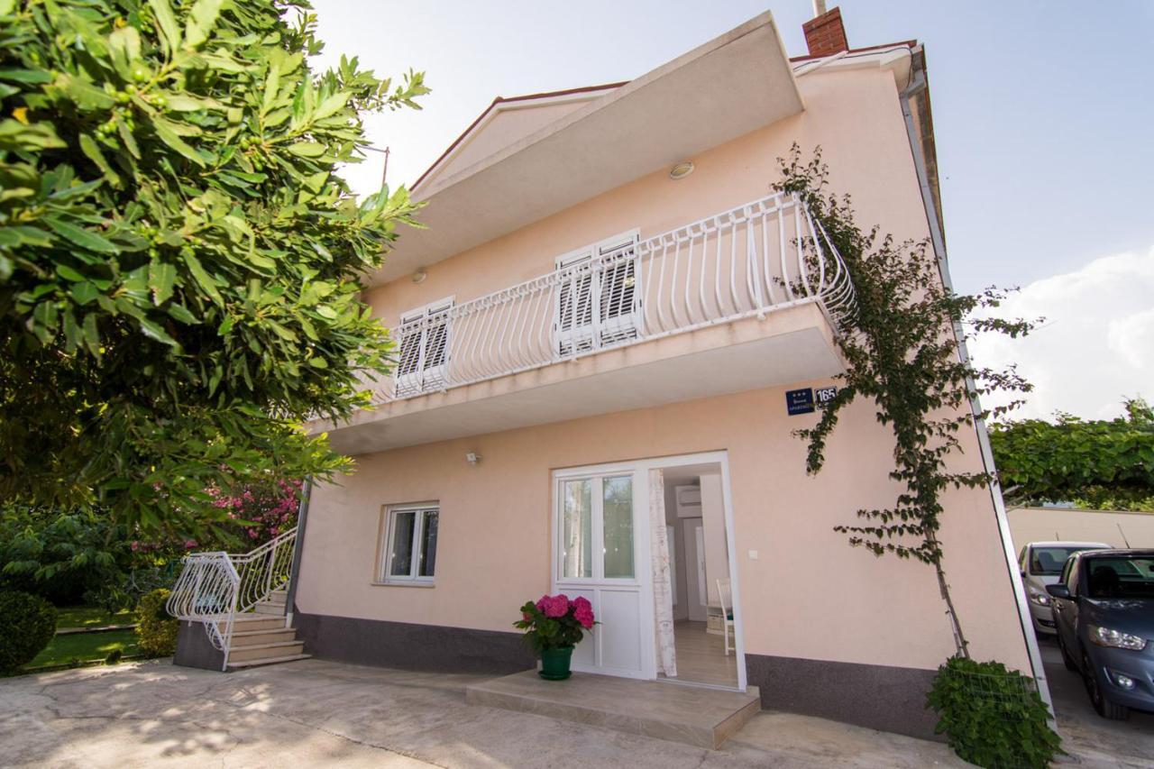 Ferienwohnung Apartman Sun Solin Exterior foto